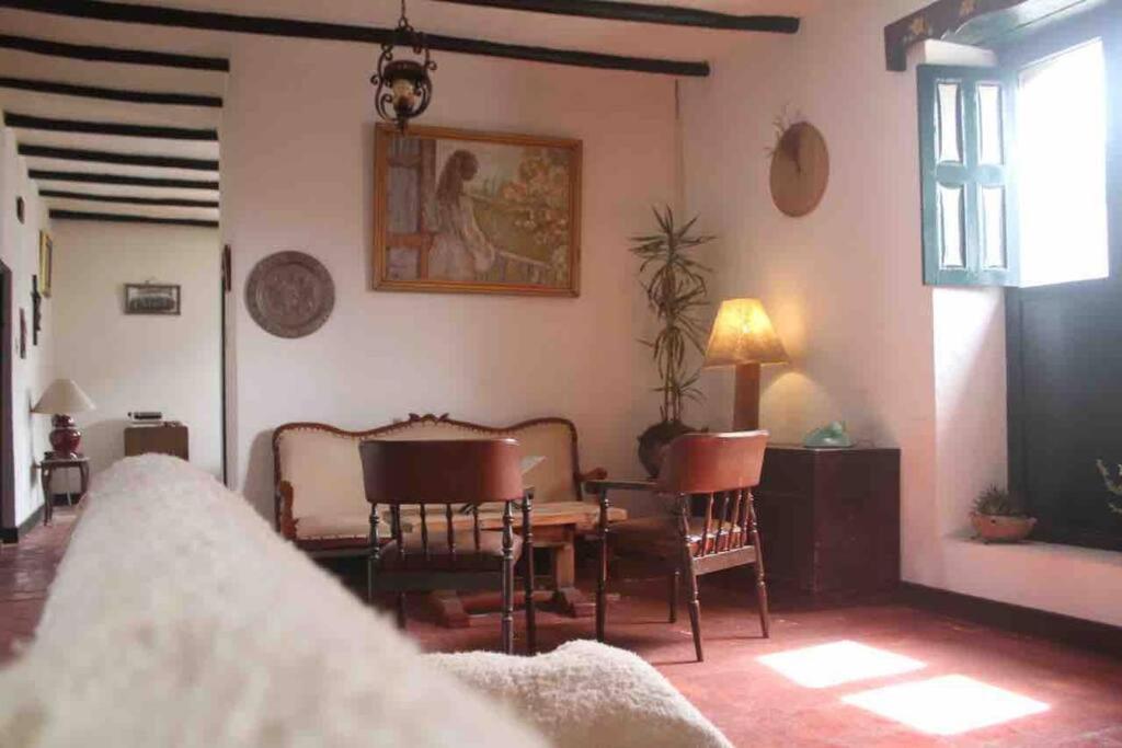 Casa Dante, Desde 1792! Otel Tibasosa Dış mekan fotoğraf